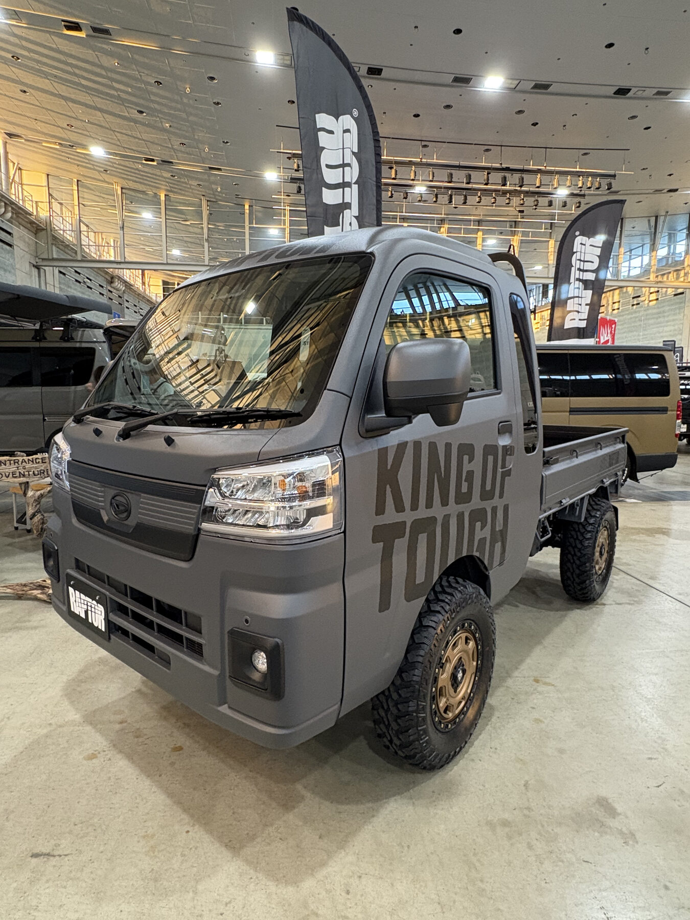 RAPTOR塗装を施工したカスタム軽トラック